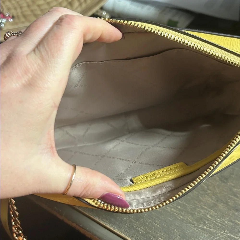 Michael Kors elegant michael